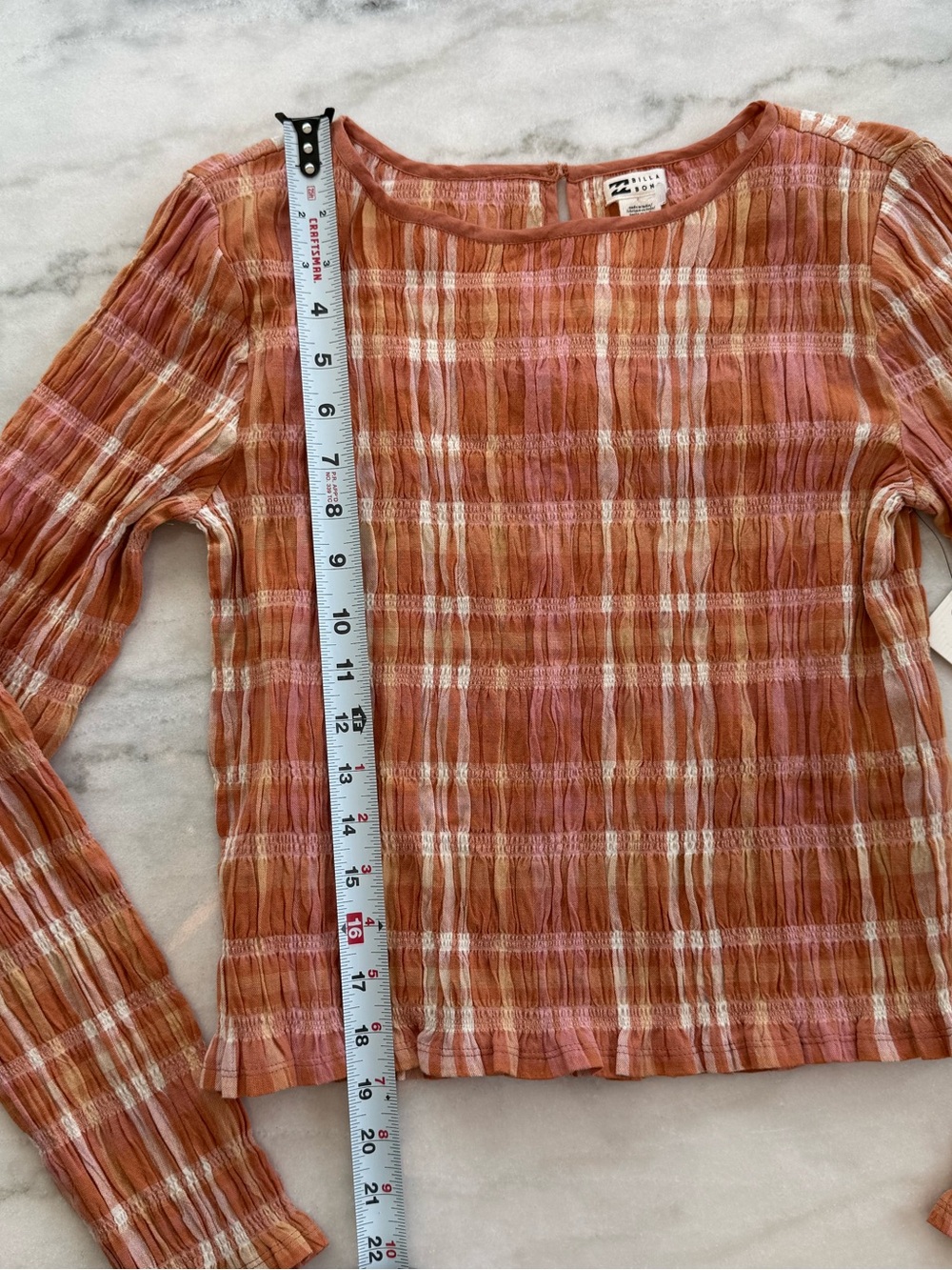 Billabong NWT Check Me Out Long Sleeve Smocked Crop Top Sunburnt Women Size M - Picture 8 of 15